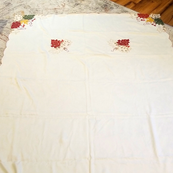 Croft&Barrow Autumn table linen set tablecloth, 60"x100", 6 placemats/napkins - Picture 4 of 12